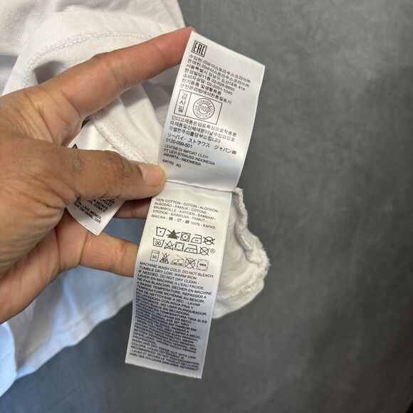 Levi's Shirt Mens Large Pride Rainbow Pronouns LGBT Equality Double Sided Ally - Picture 7 of 8